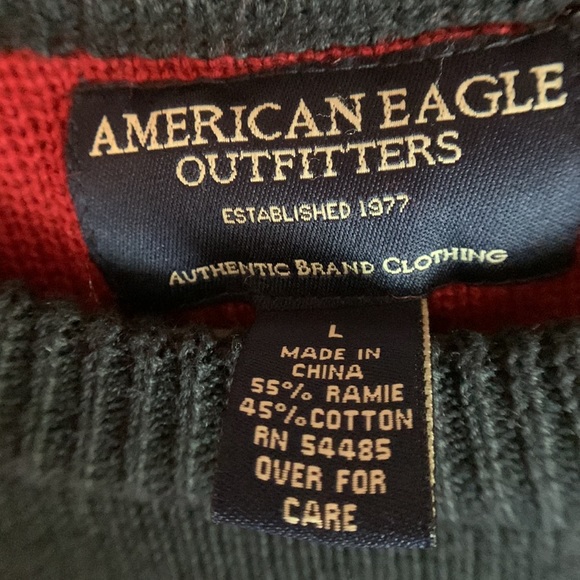 American Eagle Outfitting Sweater - Picture 4 of 4